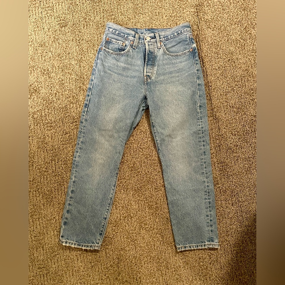 Levi’s 501 Crop Jeans
